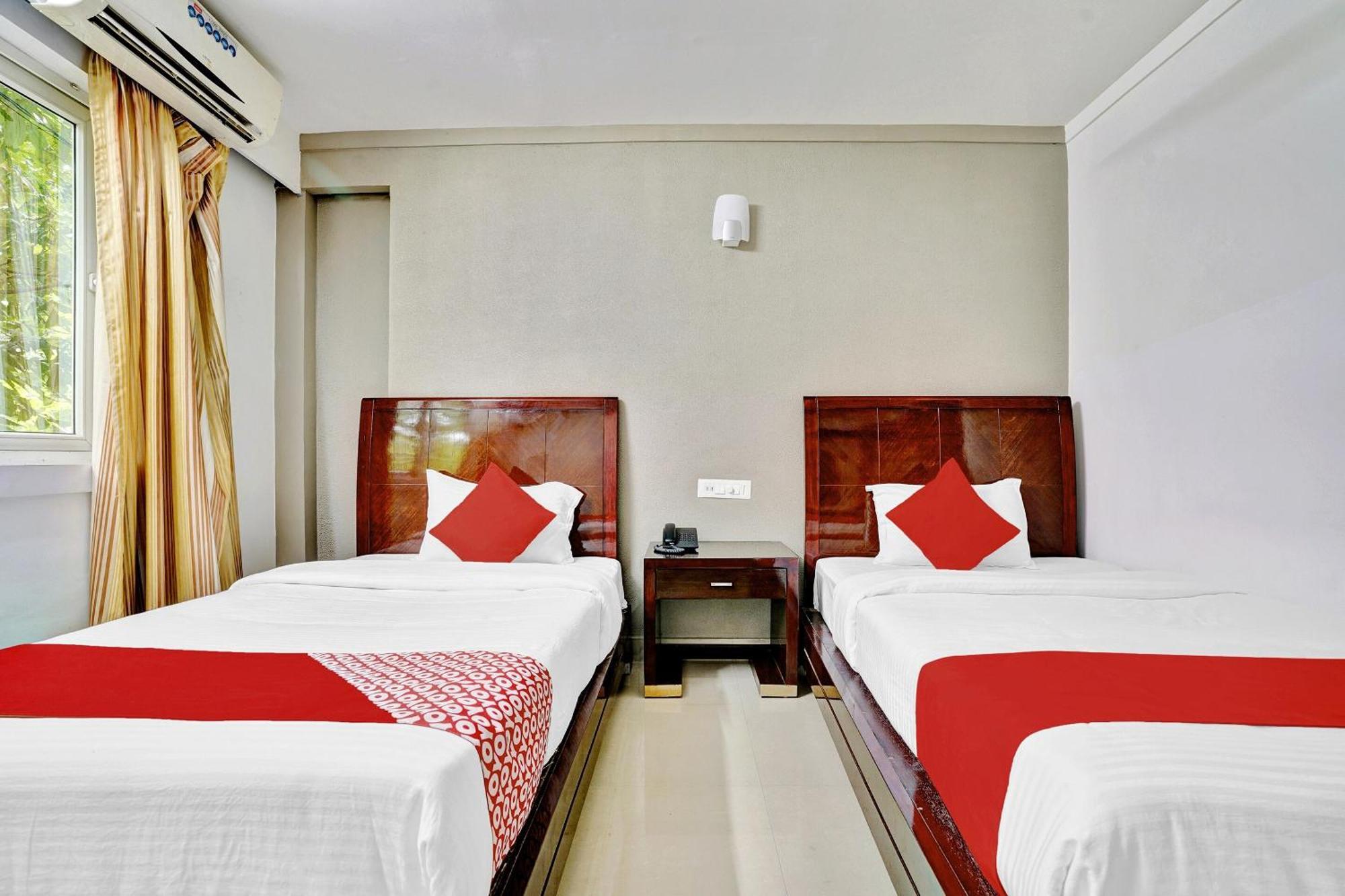 Hotel O Aec Residency Mararikulam Exterior photo